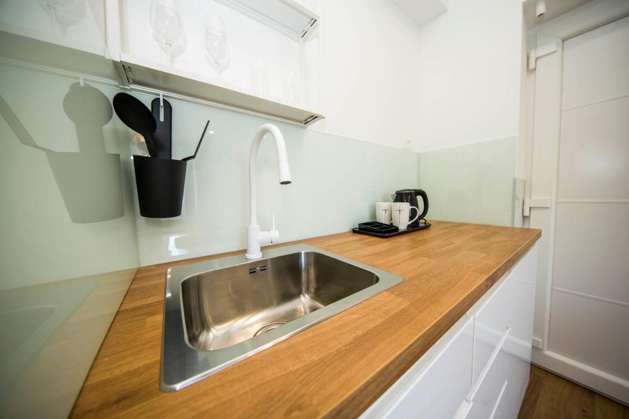 Split Central Luxury Studios Bagian luar foto