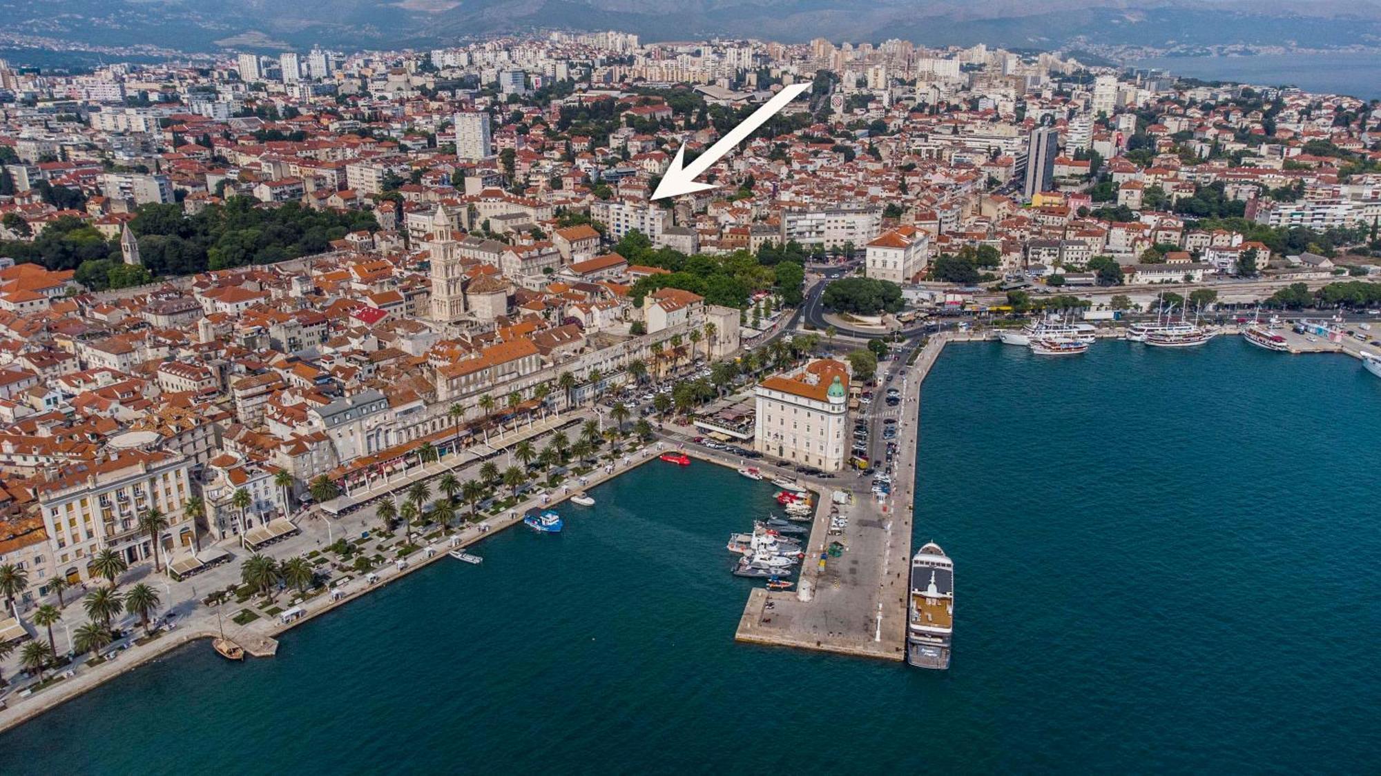Split Central Luxury Studios Bagian luar foto